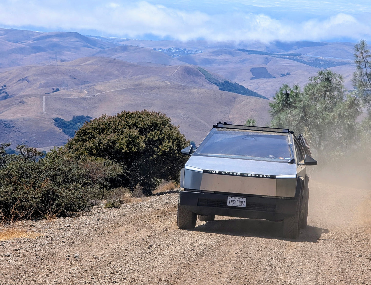 Cybertruck Light Bar Wrap