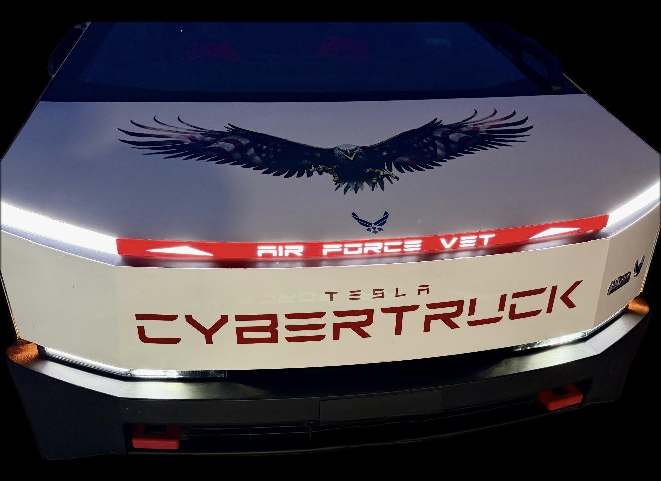 Cybertruck Light Bar Wrap